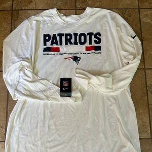 New England Patriots long sleeve dry fit XXL